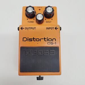 Vintage BOSS DS-1 Distortion Pedal Made In Taiwan Roland For Parts Not Tested